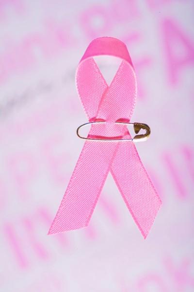 La prise en charge kinésithérapeutique du cancer du sein chez la femme 